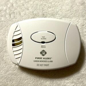 First Alert. Carbon Monoxide Alarm. NWOT. New Without Box 1-6 pieces